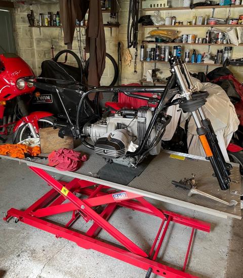Martynn Randall is restoring his R100RS bike BMW R100RS motorcycle frame