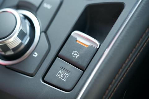 Electronic parking brakes are becoming more common Car electronic handbrake