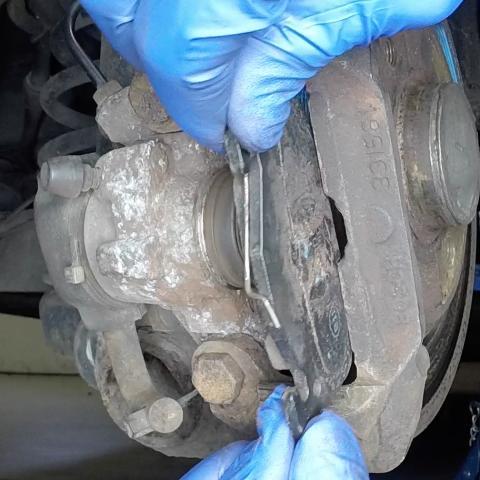 Fitting brake pads Which brake pads do I need