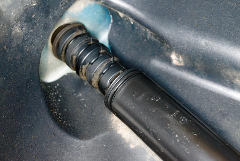 How to check your car's shocks for wear what shock absorbers do i need