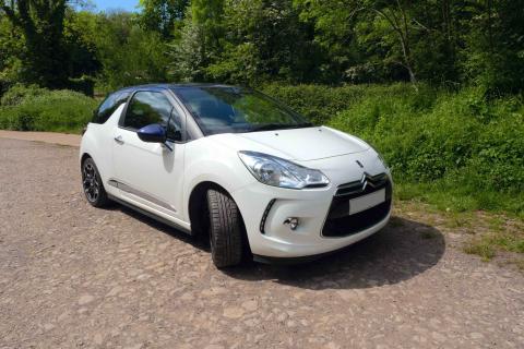 how to take a good photo of a car