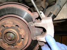 How to change a brake caliper 04